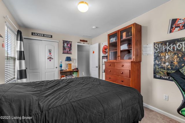 2416 Cherry Creek Rd, La Grange, KY 40031
