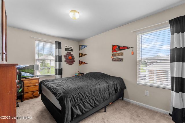 2416 Cherry Creek Rd, La Grange, KY 40031