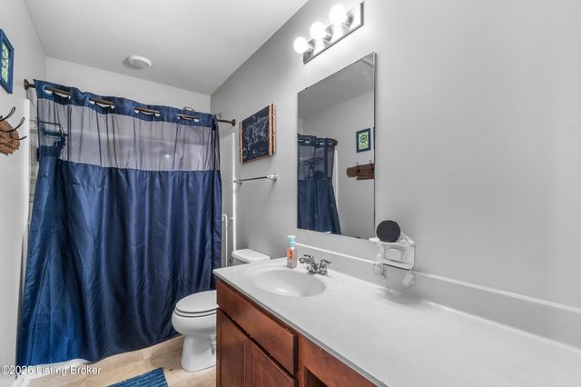 2416 Cherry Creek Rd, La Grange, KY 40031