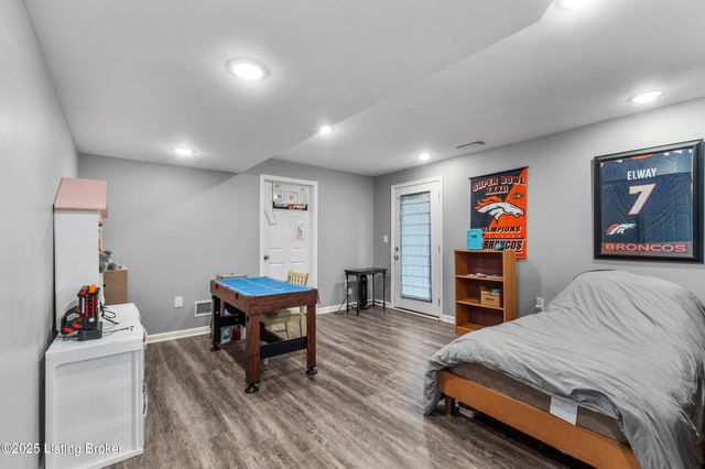2416 Cherry Creek Rd, La Grange, KY 40031