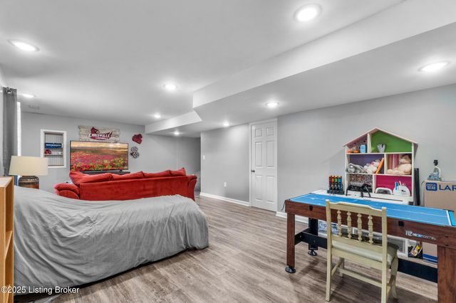 2416 Cherry Creek Rd, La Grange, KY 40031