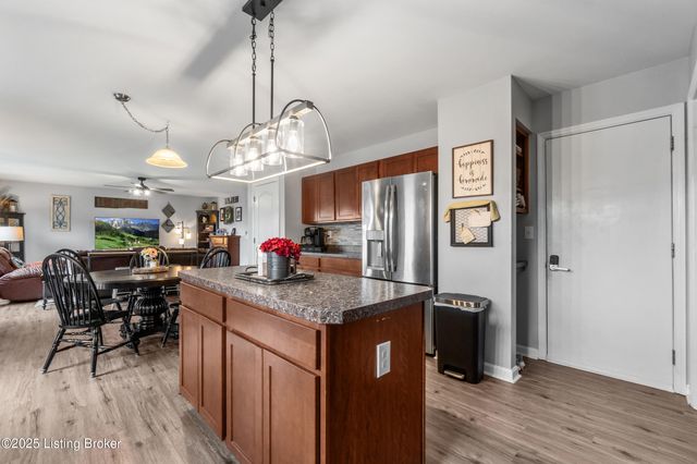 2416 Cherry Creek Rd, La Grange, KY 40031