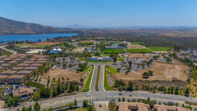 2860 Athens Road 6, Chula Vista, CA 91915