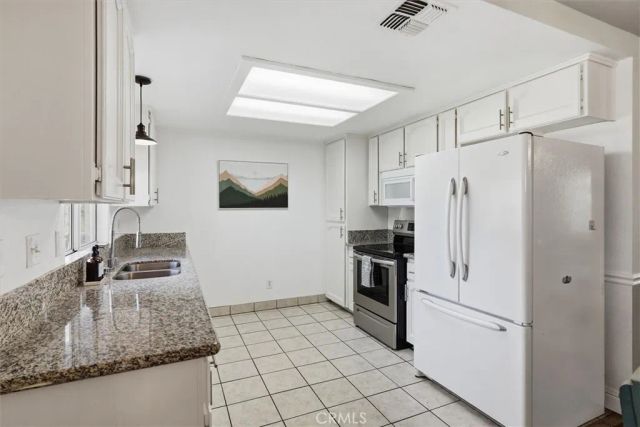 50047 Hangtree, Oakhurst, CA 93644