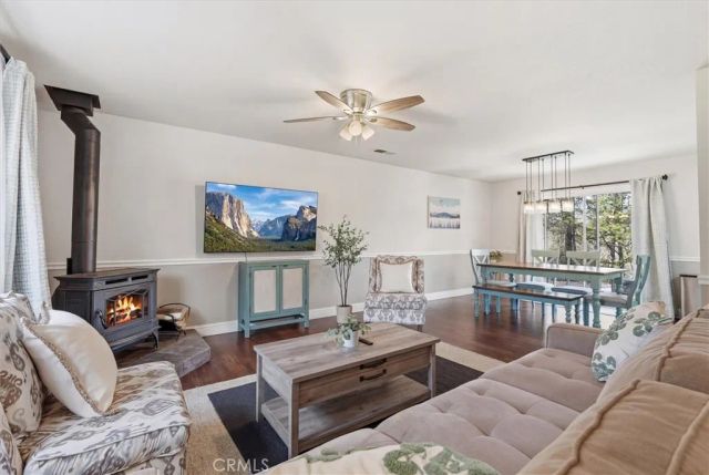 50047 Hangtree, Oakhurst, CA 93644