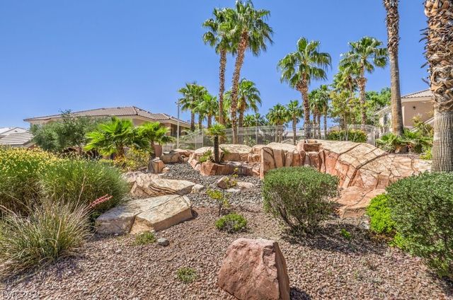 10553 Pine Glen Avenue 107, Las Vegas, NV 89144