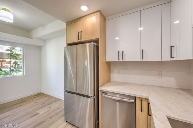 10553 Pine Glen Avenue 107, Las Vegas, NV 89144