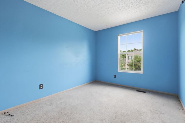 8207 Arbor Rose Way, Blacklick, OH 43004