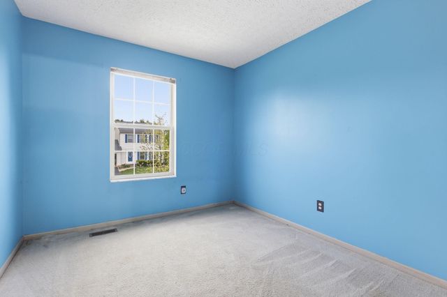 8207 Arbor Rose Way, Blacklick, OH 43004