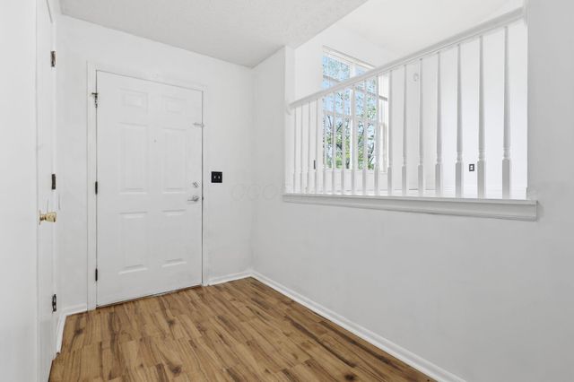 8207 Arbor Rose Way, Blacklick, OH 43004