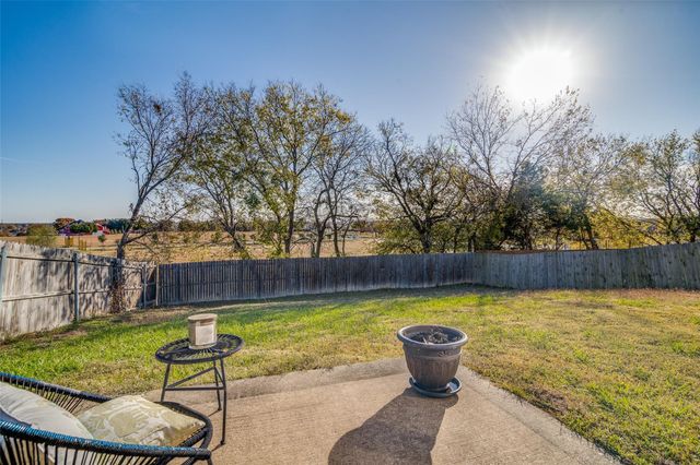 2628 Pioneer Bluffs Road, Balch Springs, TX 75181