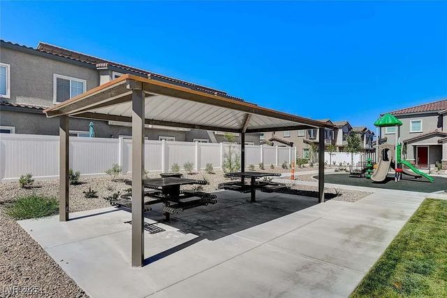 7332 North Decatur Boulevard 2, North Las Vegas, NV 89084