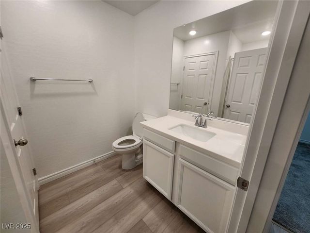 7332 North Decatur Boulevard 2, North Las Vegas, NV 89084