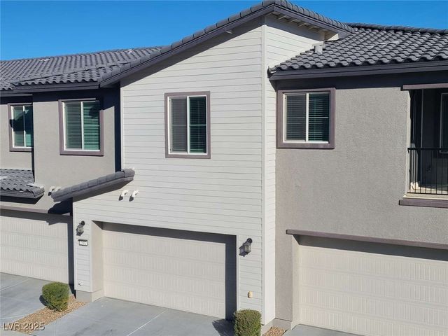 7332 North Decatur Boulevard 2, North Las Vegas, NV 89084