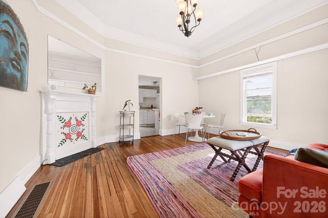 20 Trade Street, Asheville, NC 28801