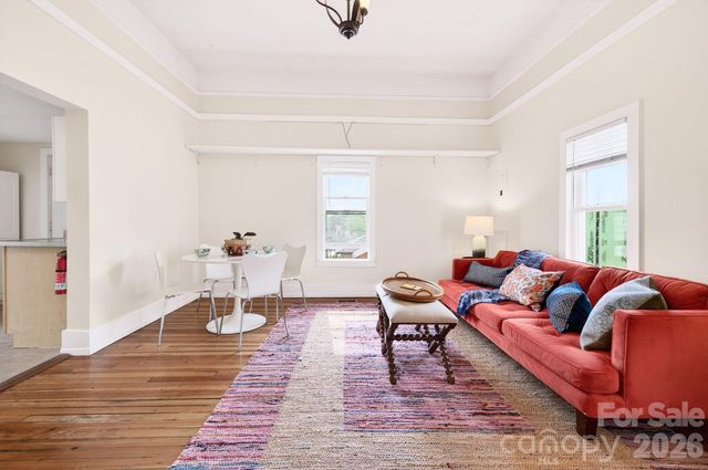 20 Trade Street, Asheville, NC 28801