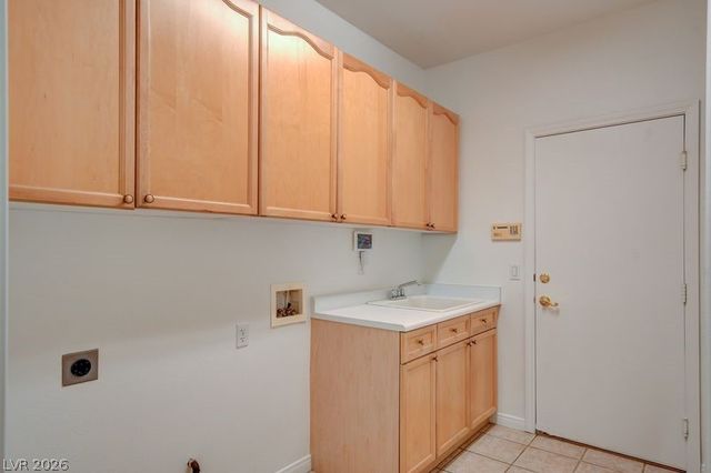 4354 Tall Tree Street, Las Vegas, NV 89147