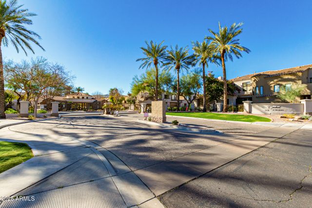 3131 E LEGACY Drive 2041, Phoenix, AZ 85042