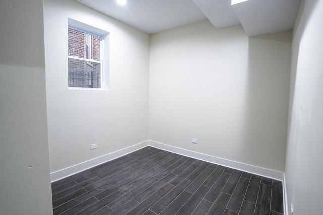7948 S Evans Avenue 1F, Chicago, IL 60619