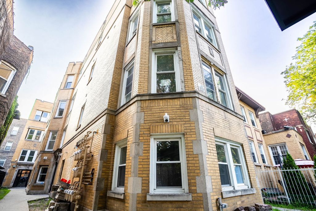 7948 S Evans Avenue 1F, Chicago, IL 60619