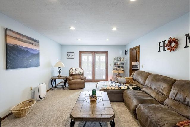 12099 Duncan Plains Road, Johnstown, OH 43031