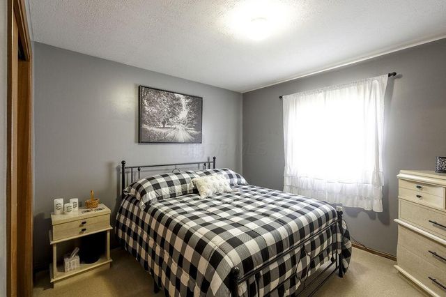 12099 Duncan Plains Road, Johnstown, OH 43031