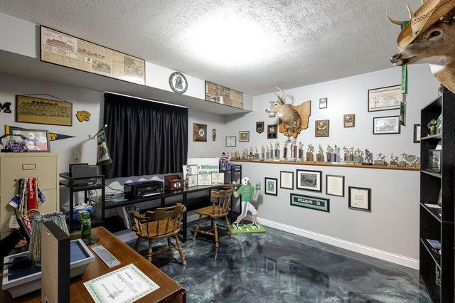 12099 Duncan Plains Road, Johnstown, OH 43031