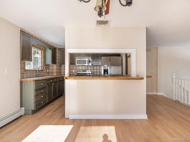 491 Floyd Ackert Road, West Park, NY 12493