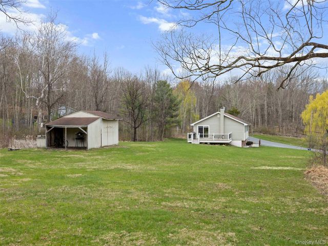 491 Floyd Ackert Road, Esopus, NY 12493