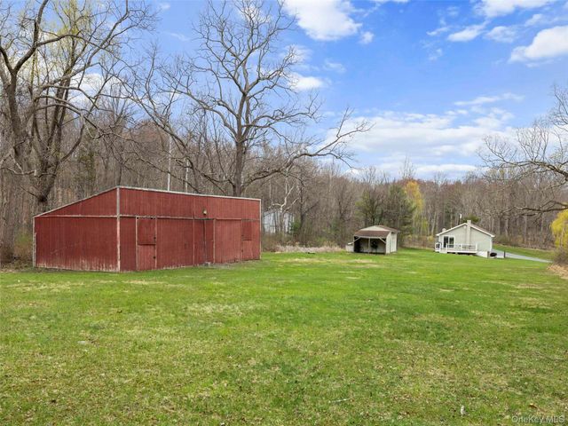 491 Floyd Ackert Road, Esopus, NY 12493
