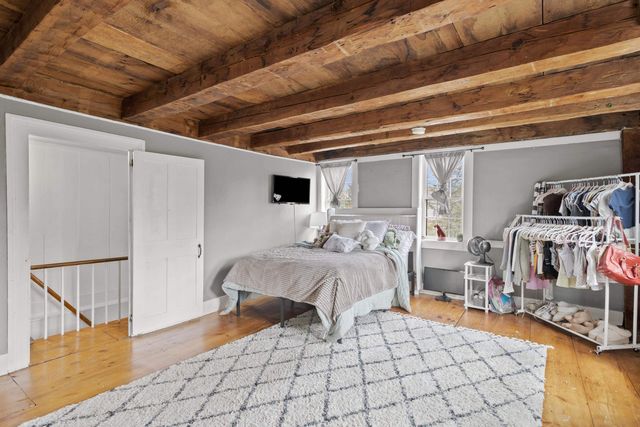 1407 South Stark Highway, Weare, NH 03281