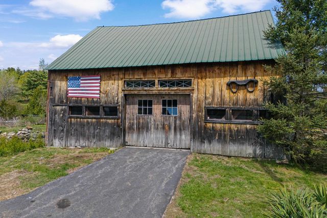 1407 South Stark Highway, Weare, NH 03281