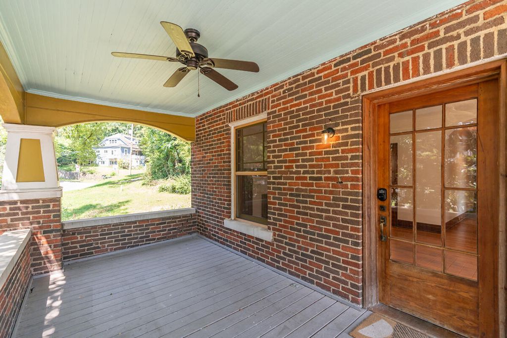 503 Tremont Street, Chattanooga, TN 37405