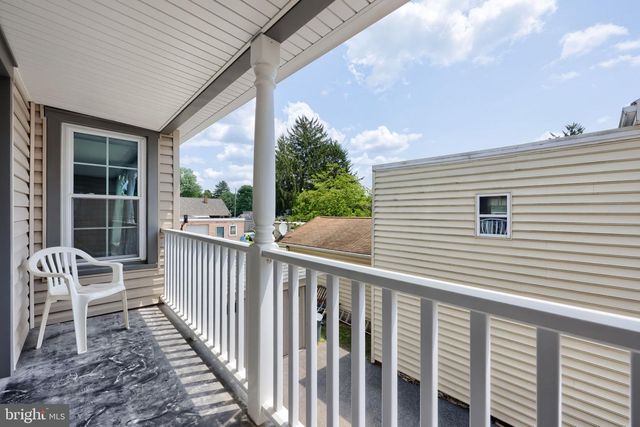 137 N CHARLOTTE ST, Manheim, PA 17545