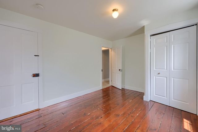 137 N CHARLOTTE ST, Manheim, PA 17545