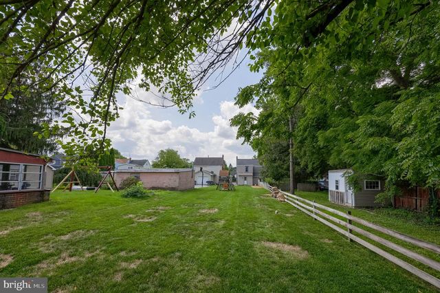 137 N CHARLOTTE ST, Manheim, PA 17545