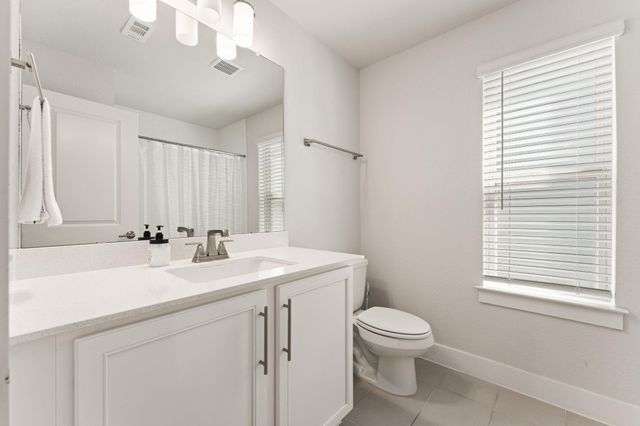 8610 McKamy DR, Austin, TX 78744