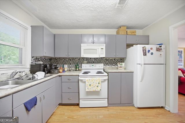 1202 Tinsley Dr NW, Conyers, GA 30012