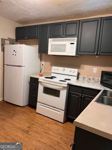 1202 Tinsley Dr NW, Conyers, GA 30012