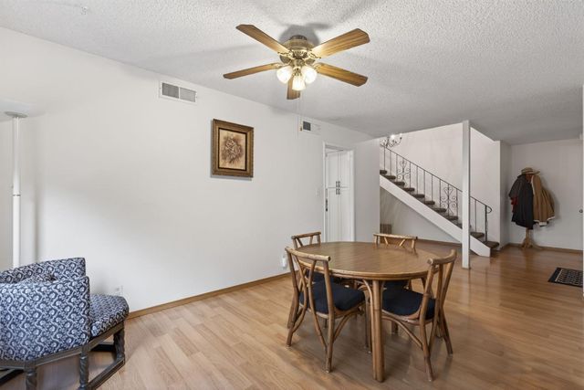 7124 Van Maren Ln, Citrus Heights, CA 95621