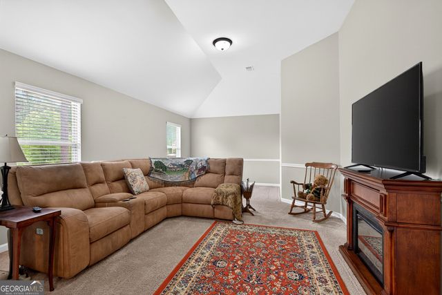 270 Darien Drive, Senoia, GA 30276