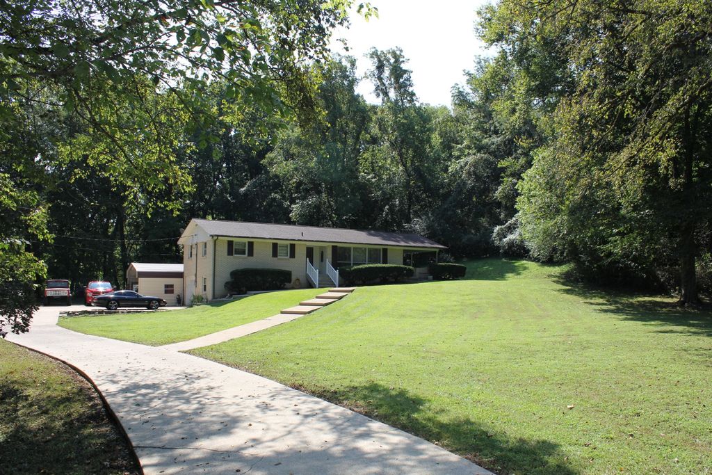 795 Ashwood Ave, Lewisburg, TN 37091