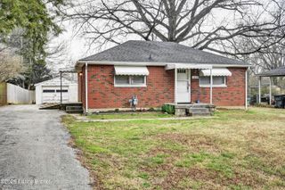 10103 Caldwell Dr, Jeffersontown, KY 40299