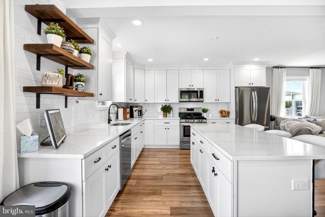 25015 MT. PLEASANT RD, Columbus, NJ 08022