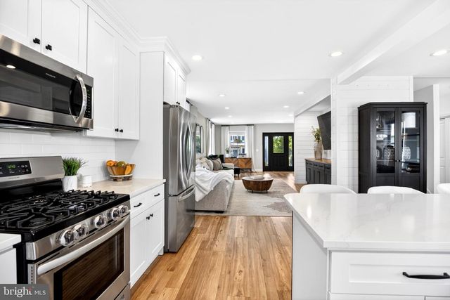25015 MT. PLEASANT RD, Columbus, NJ 08022