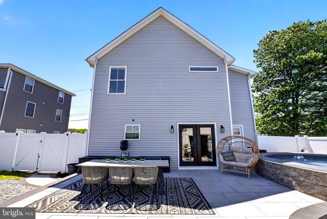 25015 MT. PLEASANT RD, Columbus, NJ 08022