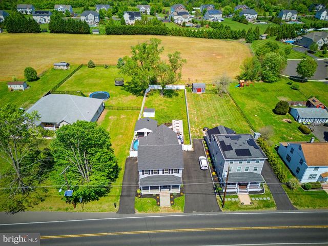 25015 MT. PLEASANT RD, Columbus, NJ 08022