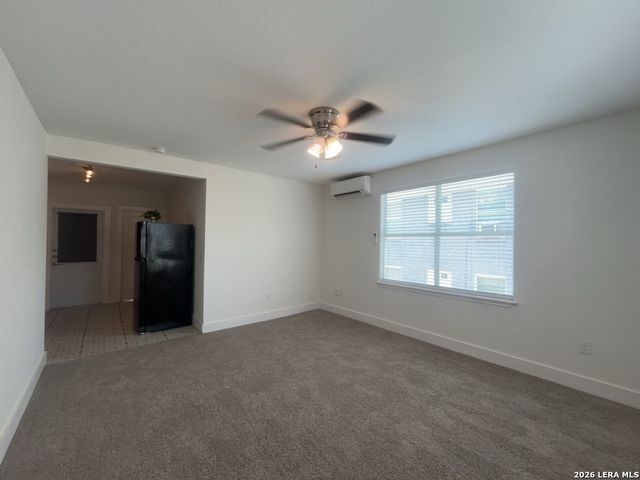 1020 W French Pl Apt 4, San Antonio, TX 78212