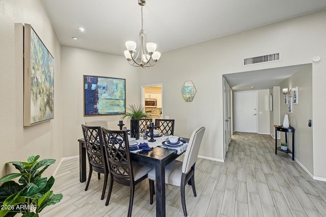 17473 N DEL WEBB Boulevard, Sun City, AZ 85373