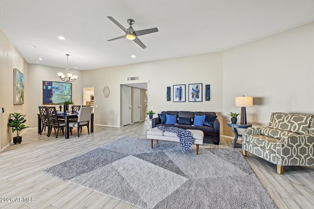 17473 N DEL WEBB Boulevard, Sun City, AZ 85373